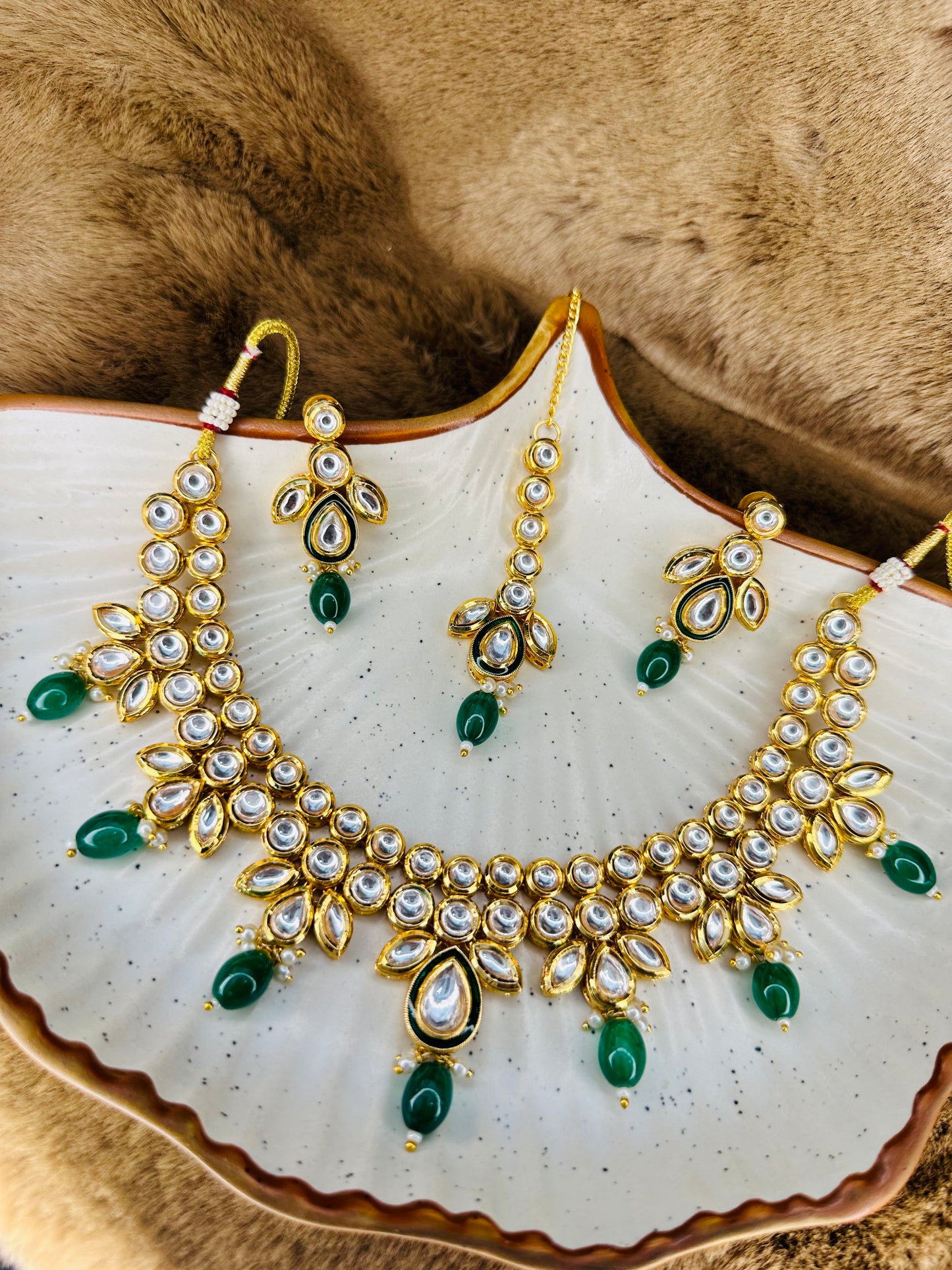 Necklace, earrings, maang tikka combo