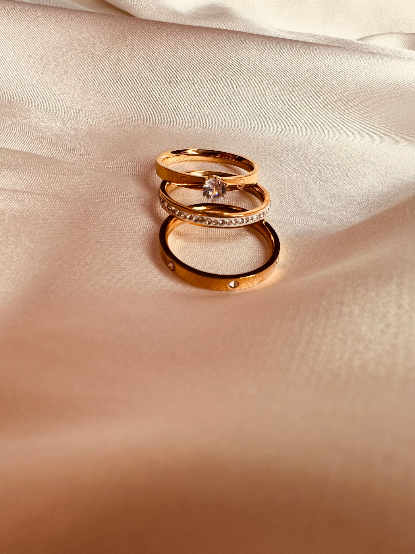 Stylish HeyBae 3 Stack Rings Combo – rose gold band and solitaire rings for modern women