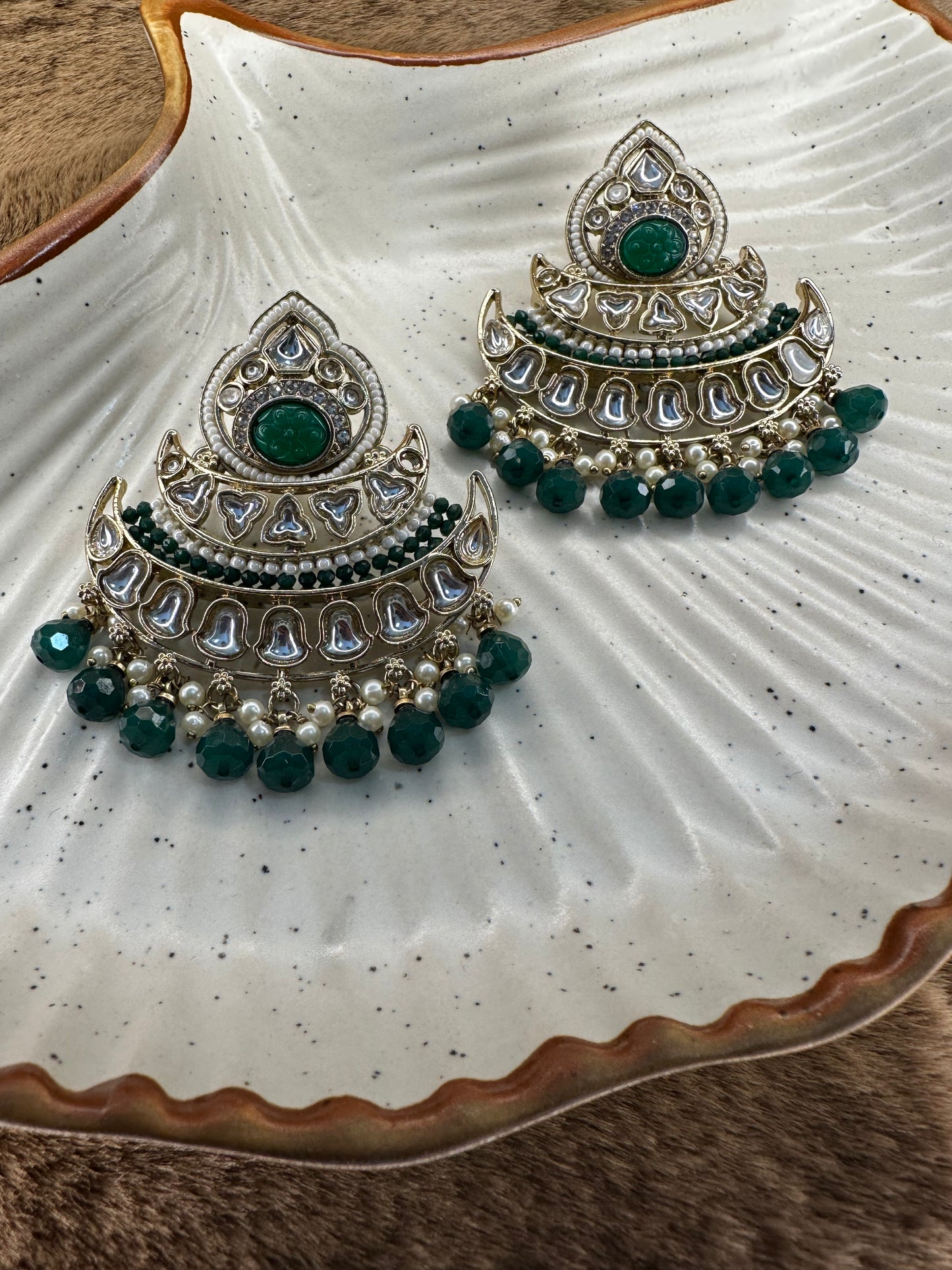 Pearl & Green Kundan Chandbali Earrings – Heybae Jewelry