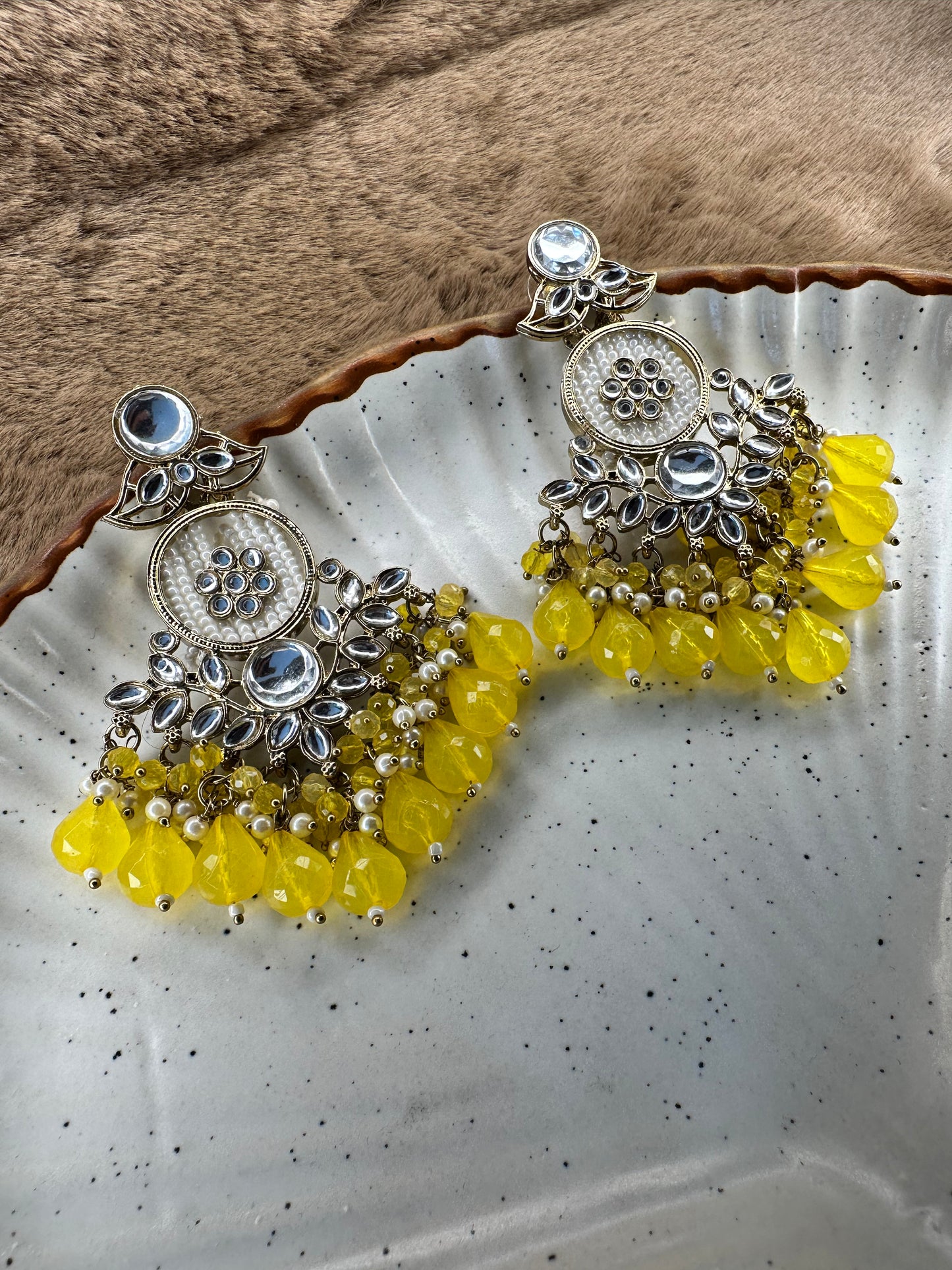 Yellow Bead Kundan Bridal Earrings – Heybae Jewelry