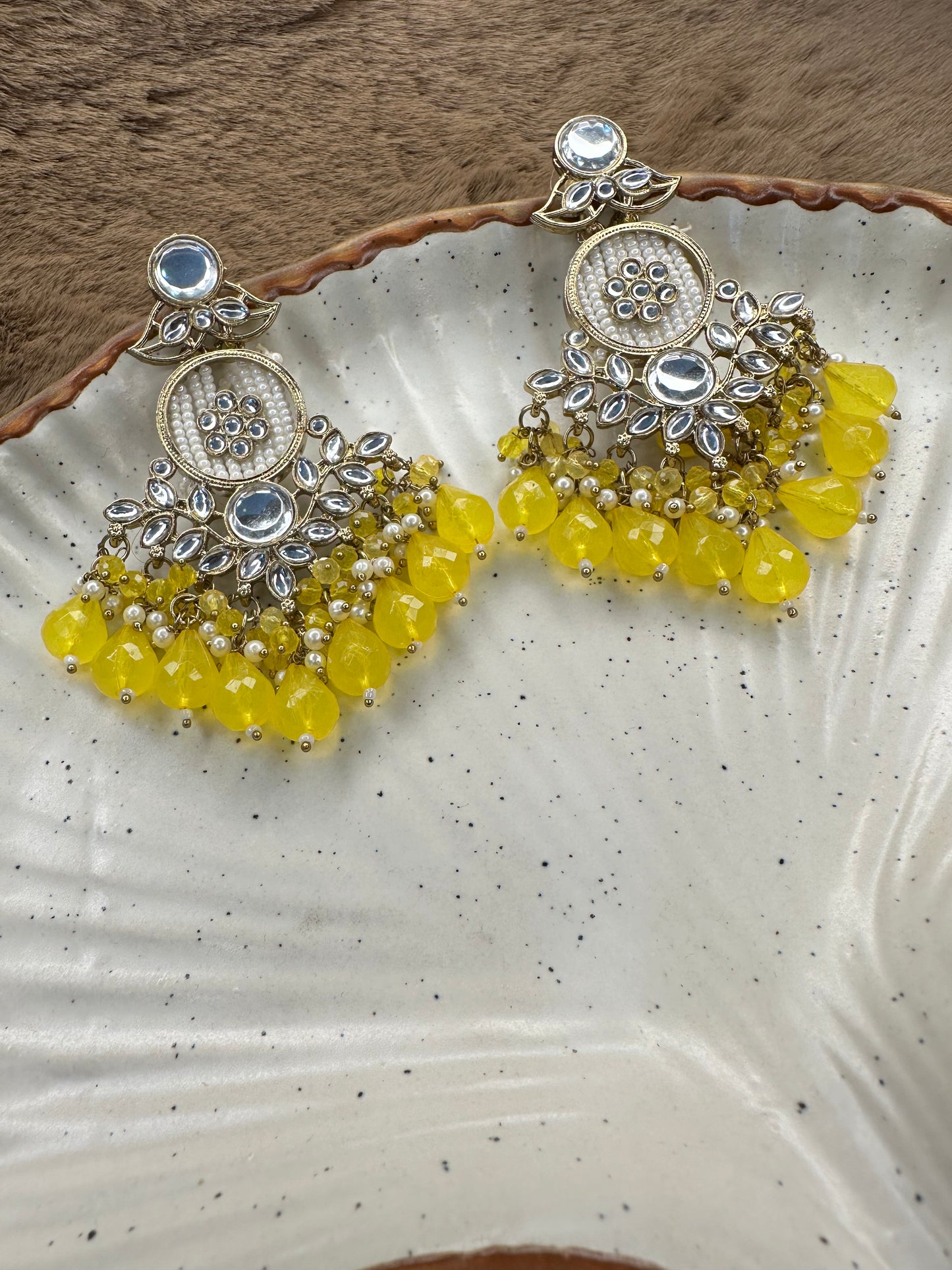 Yellow Bead Kundan Bridal Earrings – Heybae Jewelry