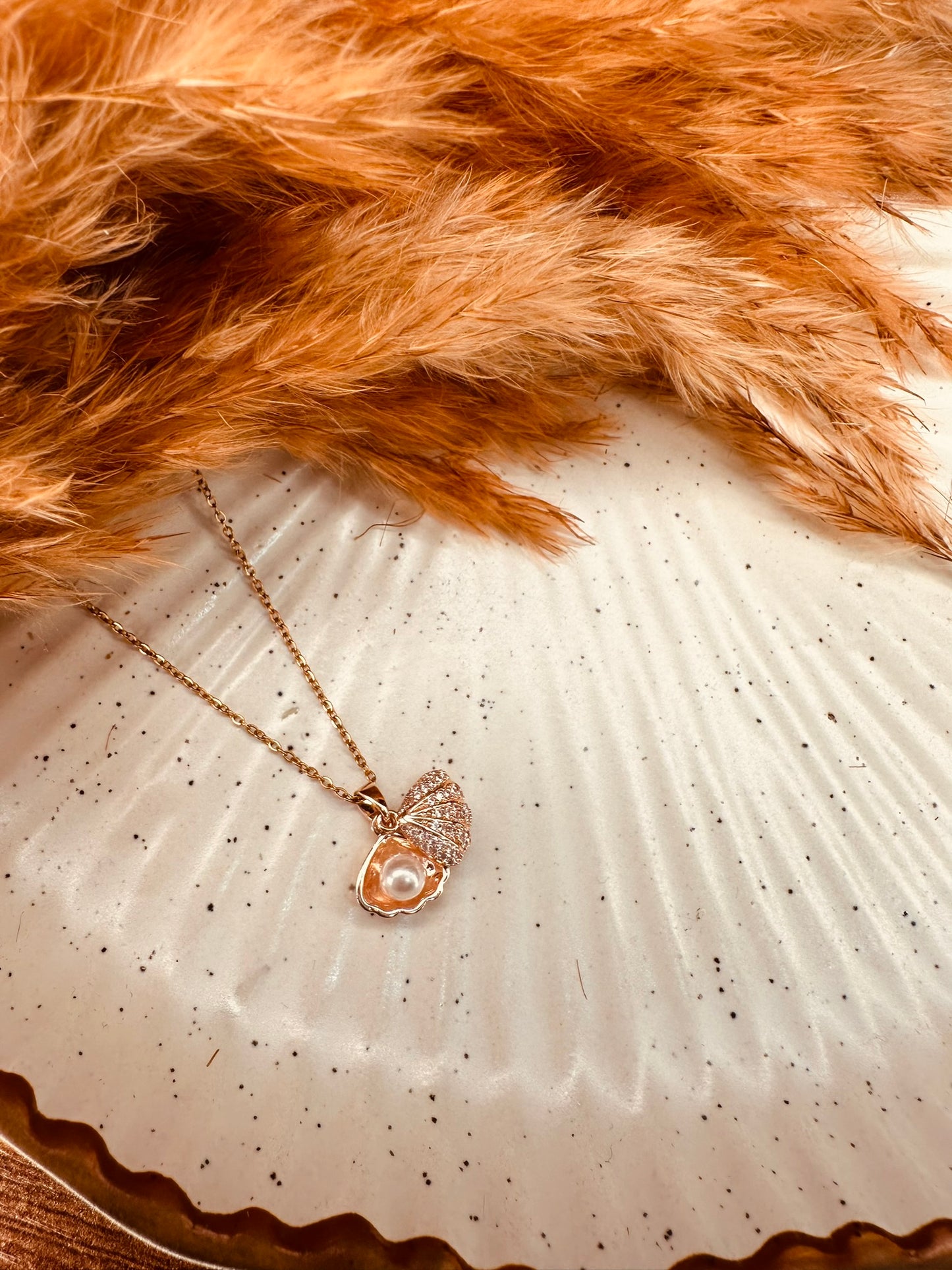 Pearl Shell Pendant Necklace – Ocean Inspired Chain for Women