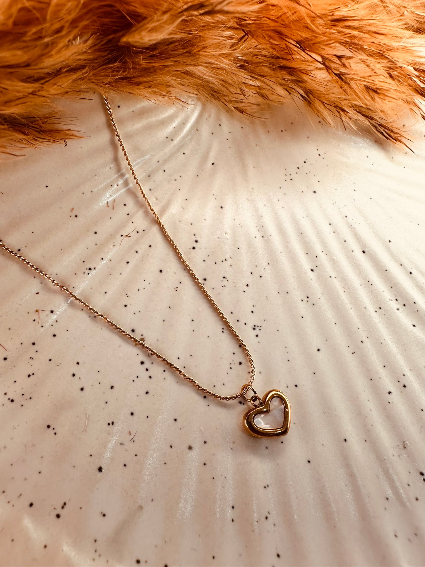Heart Pendant Necklace – Dainty Gold Chain with Pearl Heart