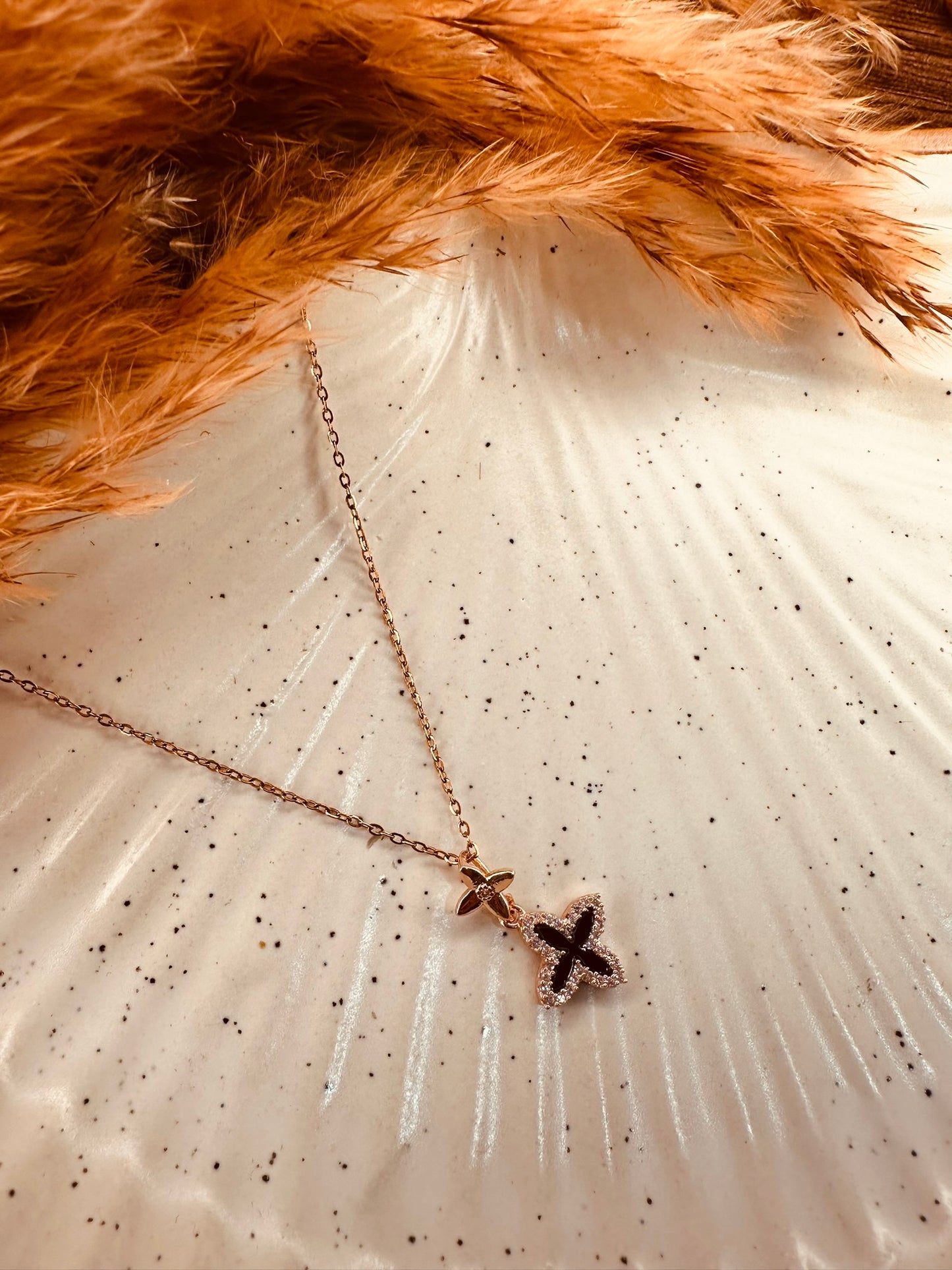 Black Clover Crystal Pendant Necklace – Elegant Designer Chain