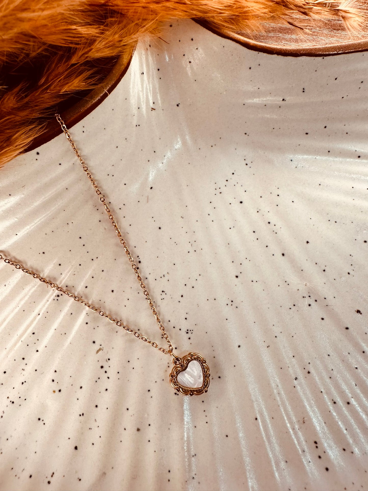 Heart Pendant Necklace – Dainty Gold Chain with Pearl Heart