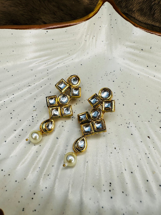 HeyBae Gold-Plated Kundan & Pearl Necklace Set – Ethnic Jewellery for Women