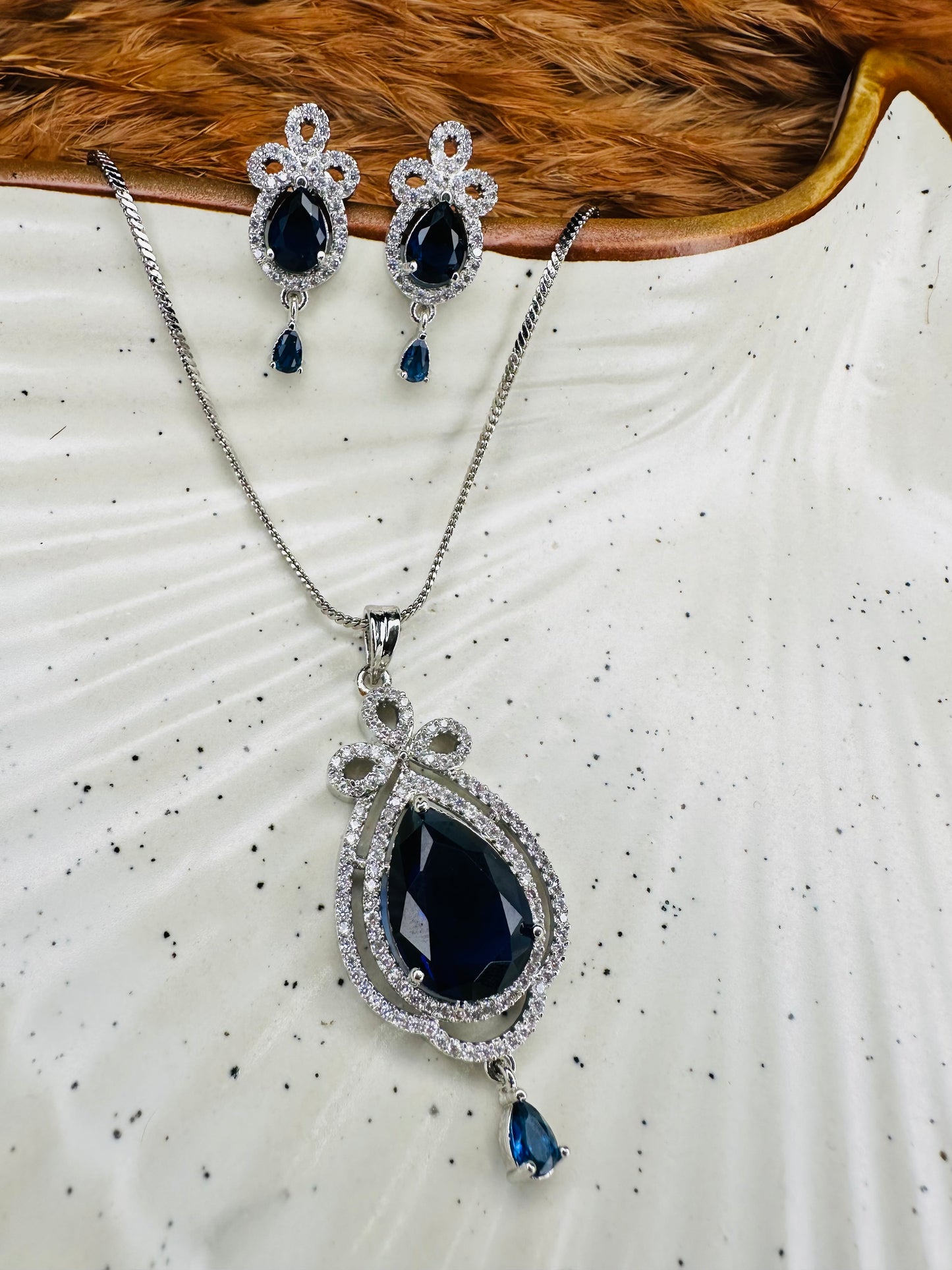 Navy Blue Stone AD Necklace & Earrings Set – Heybae Jewelry