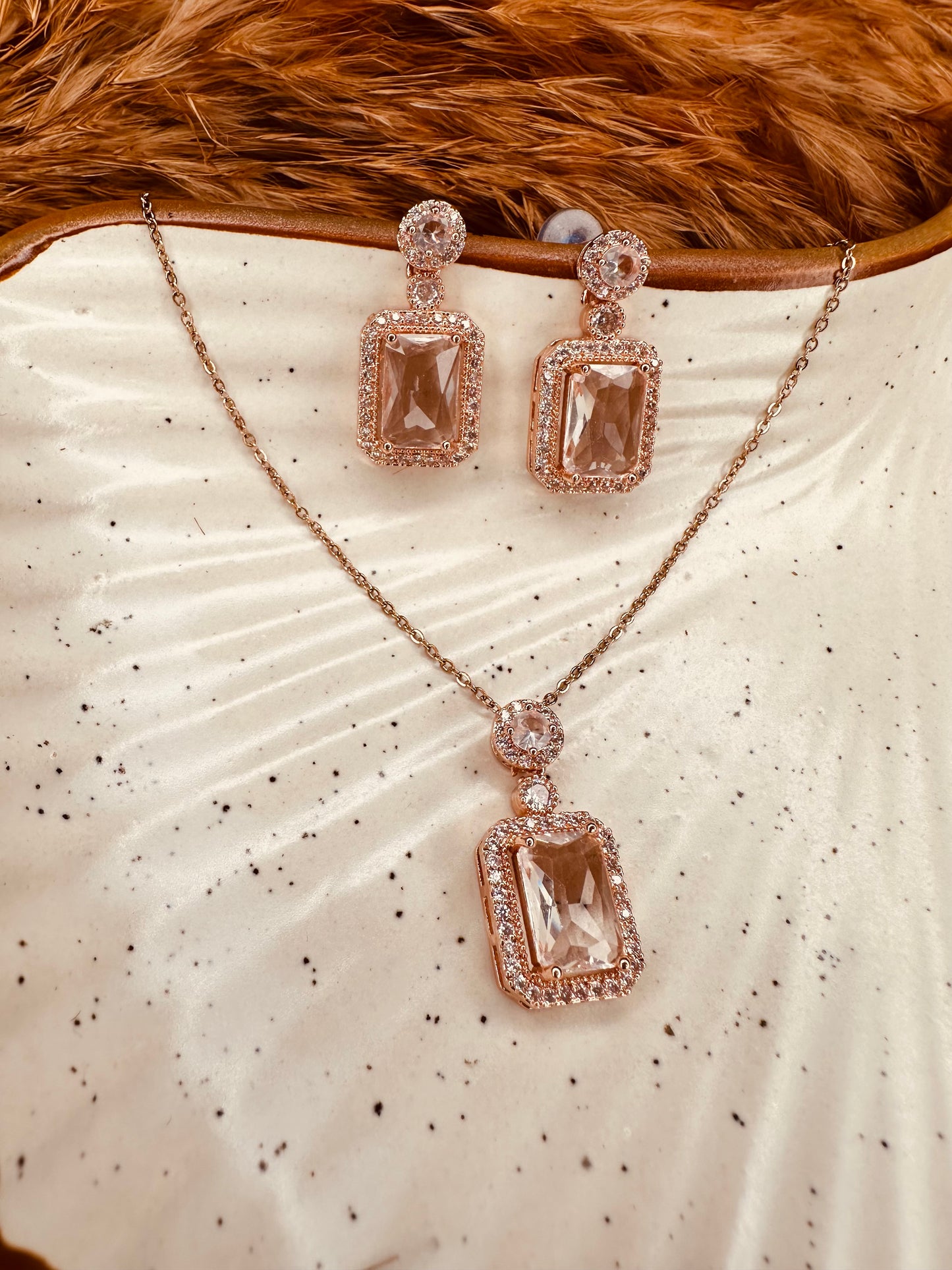 Rose Gold Rectangle Pendant Necklace Earrings Set – Heybae