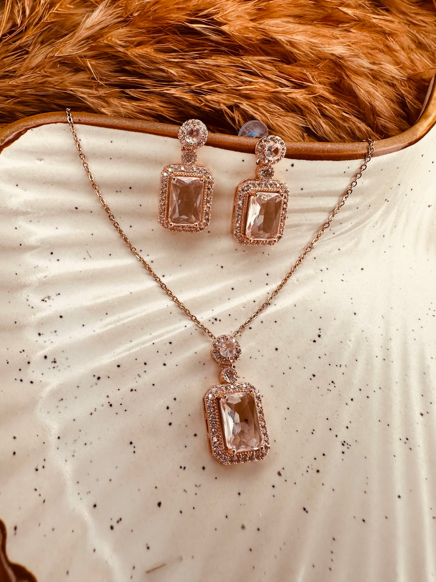 Rose Gold Rectangle Pendant Necklace Earrings Set – Heybae
