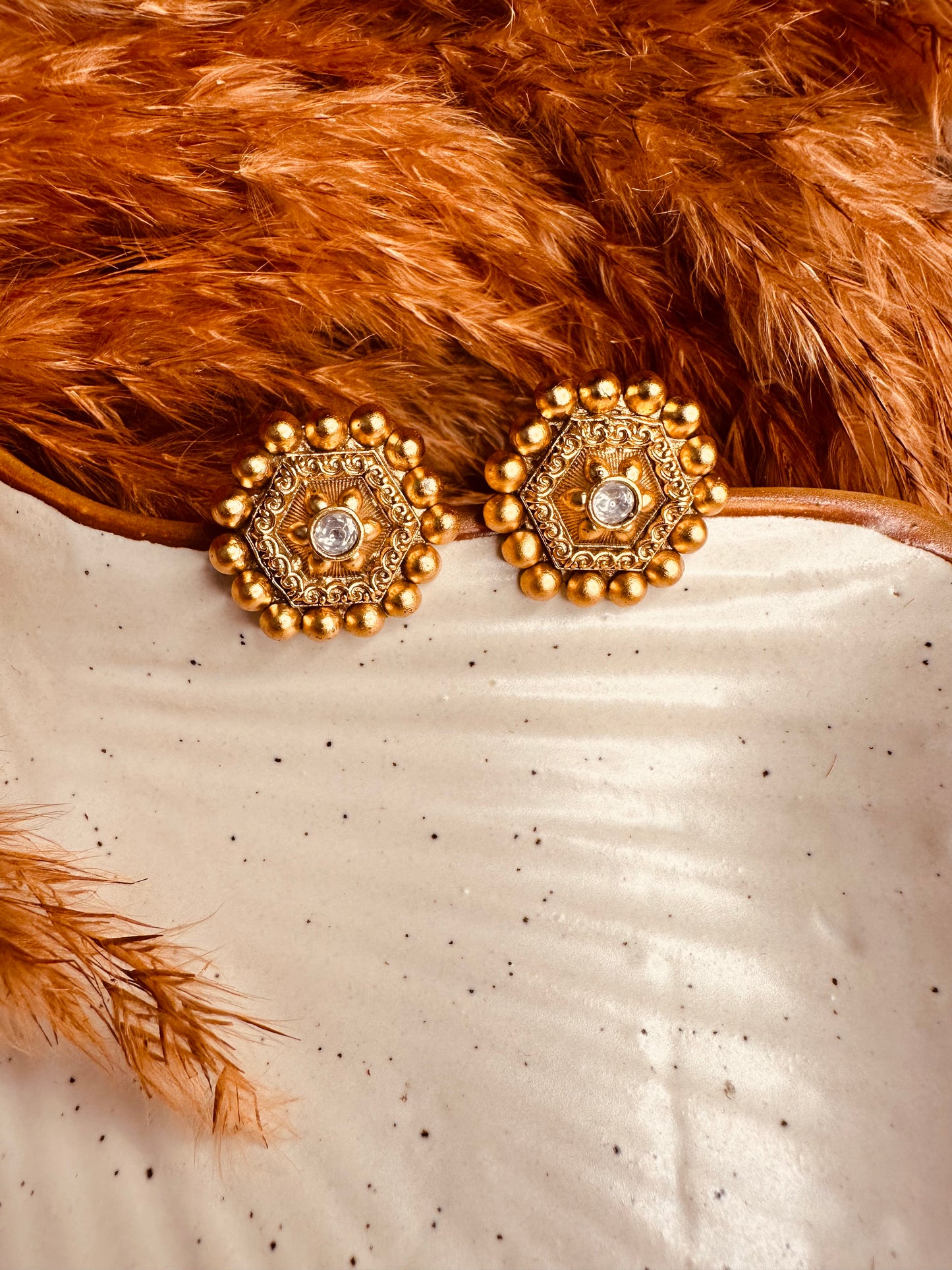 HeyBae Ethnic Kundan Big Stud Earrings – Gold Plated