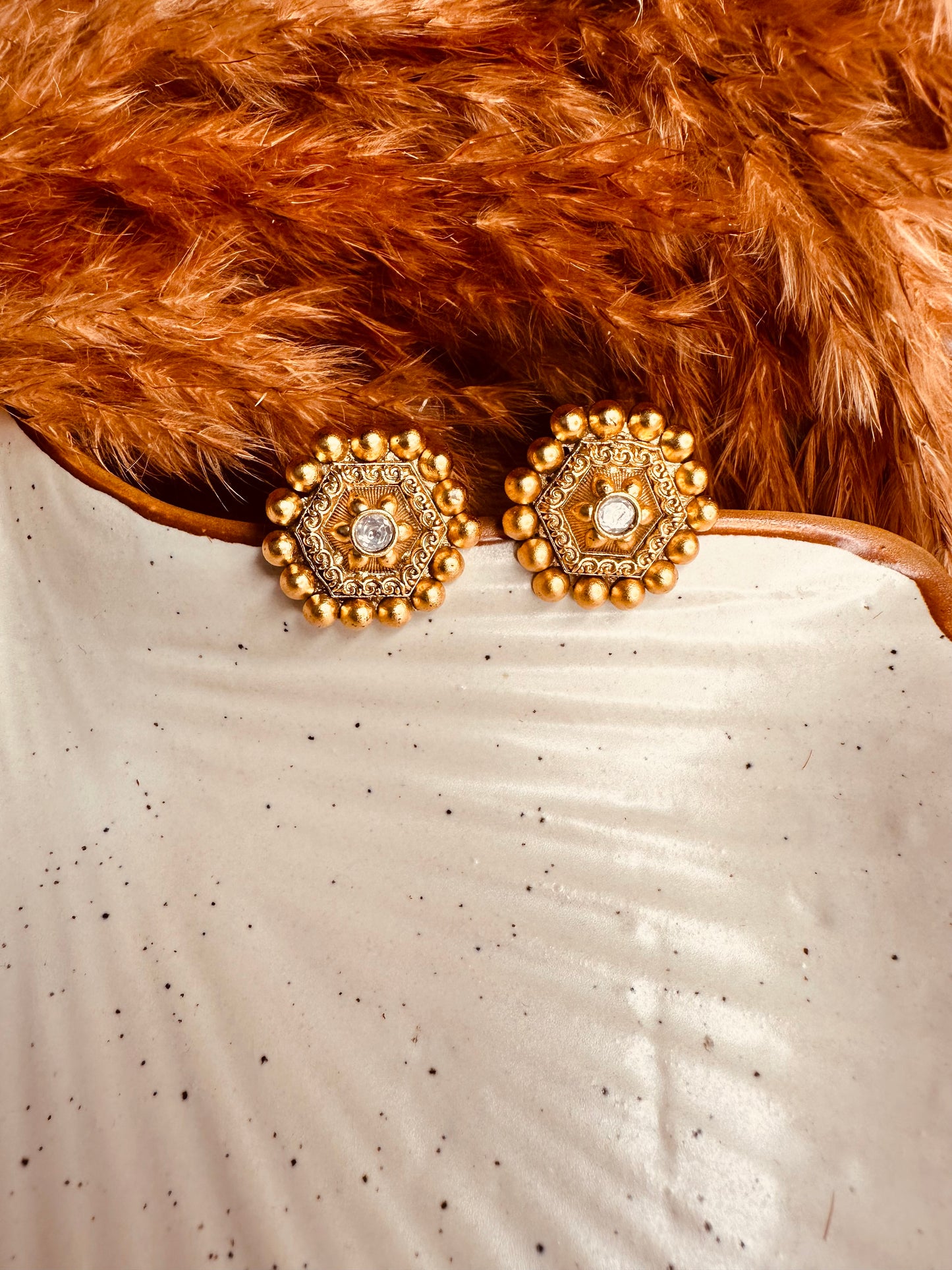 HeyBae Ethnic Kundan Big Stud Earrings – Gold Plated