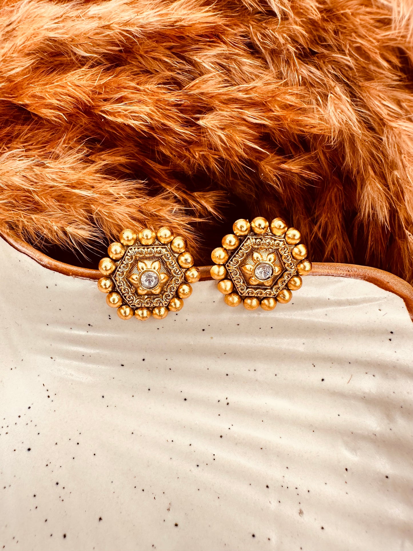 HeyBae Ethnic Kundan Big Stud Earrings – Gold Plated