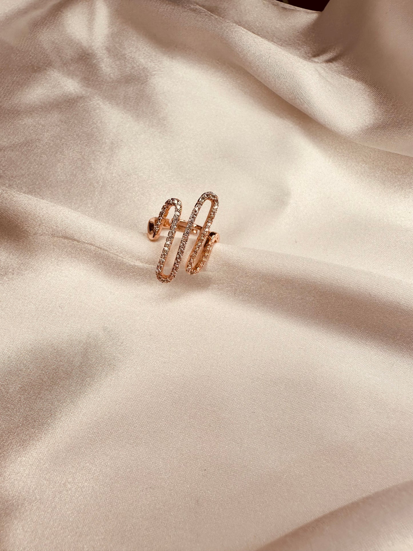 Designer Adjustable AD Studded Wave Ring – Rose Gold