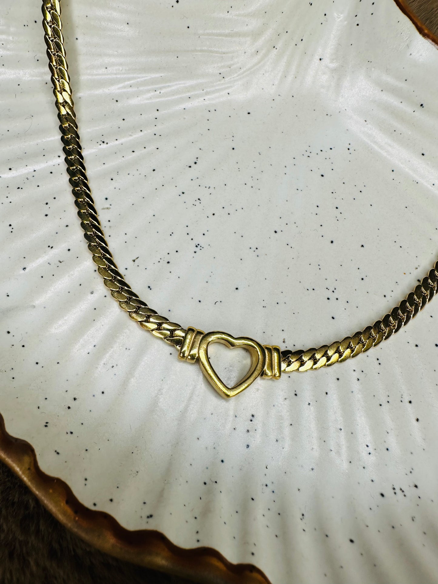 Golden Heart Chain Necklace – Chunky Statement Choker for Women