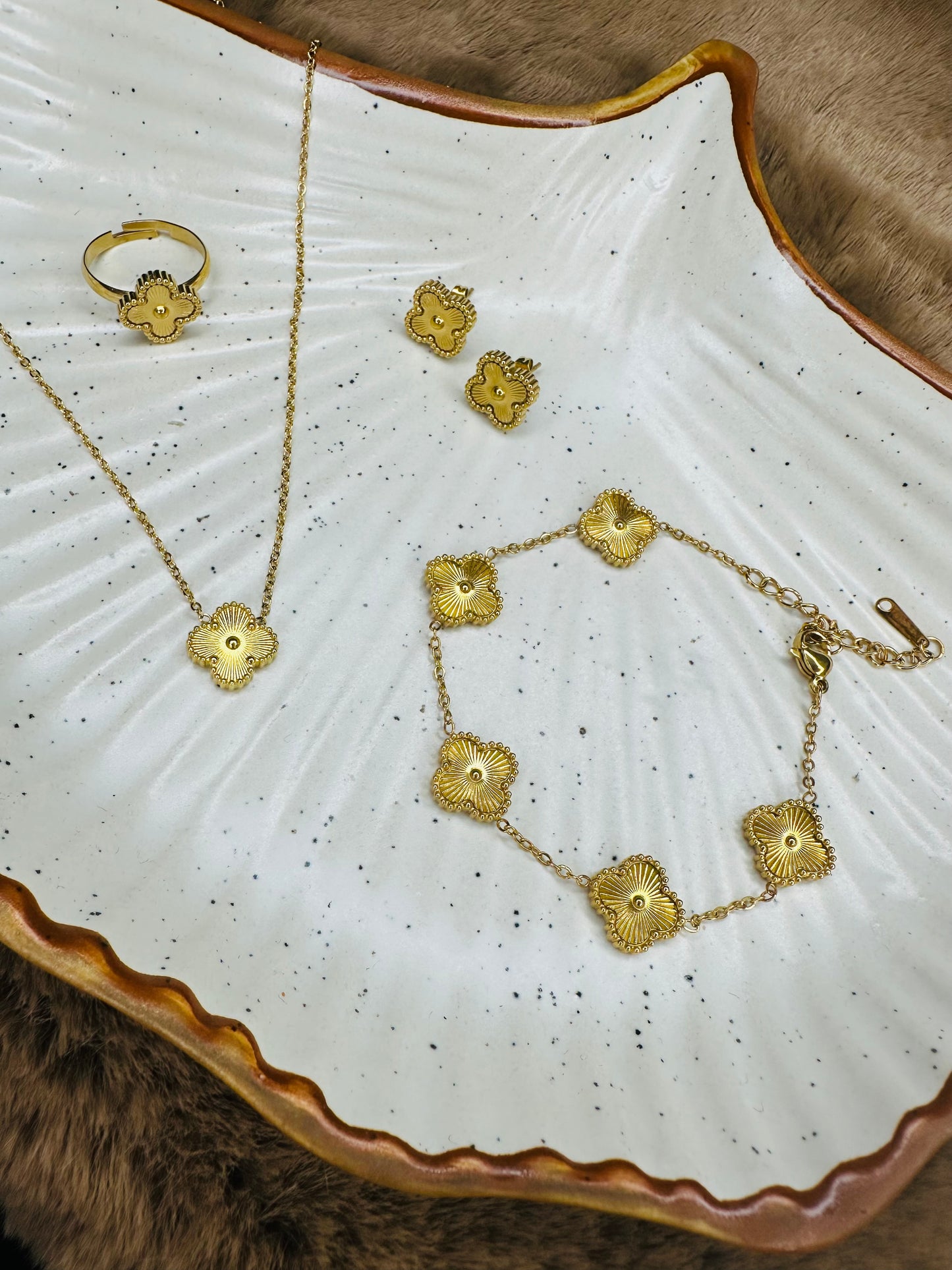 HeyBae Clover Pendant, Earrings & Bracelet Necklace – Van Cleef & Arpels Jewelry Chain for Women