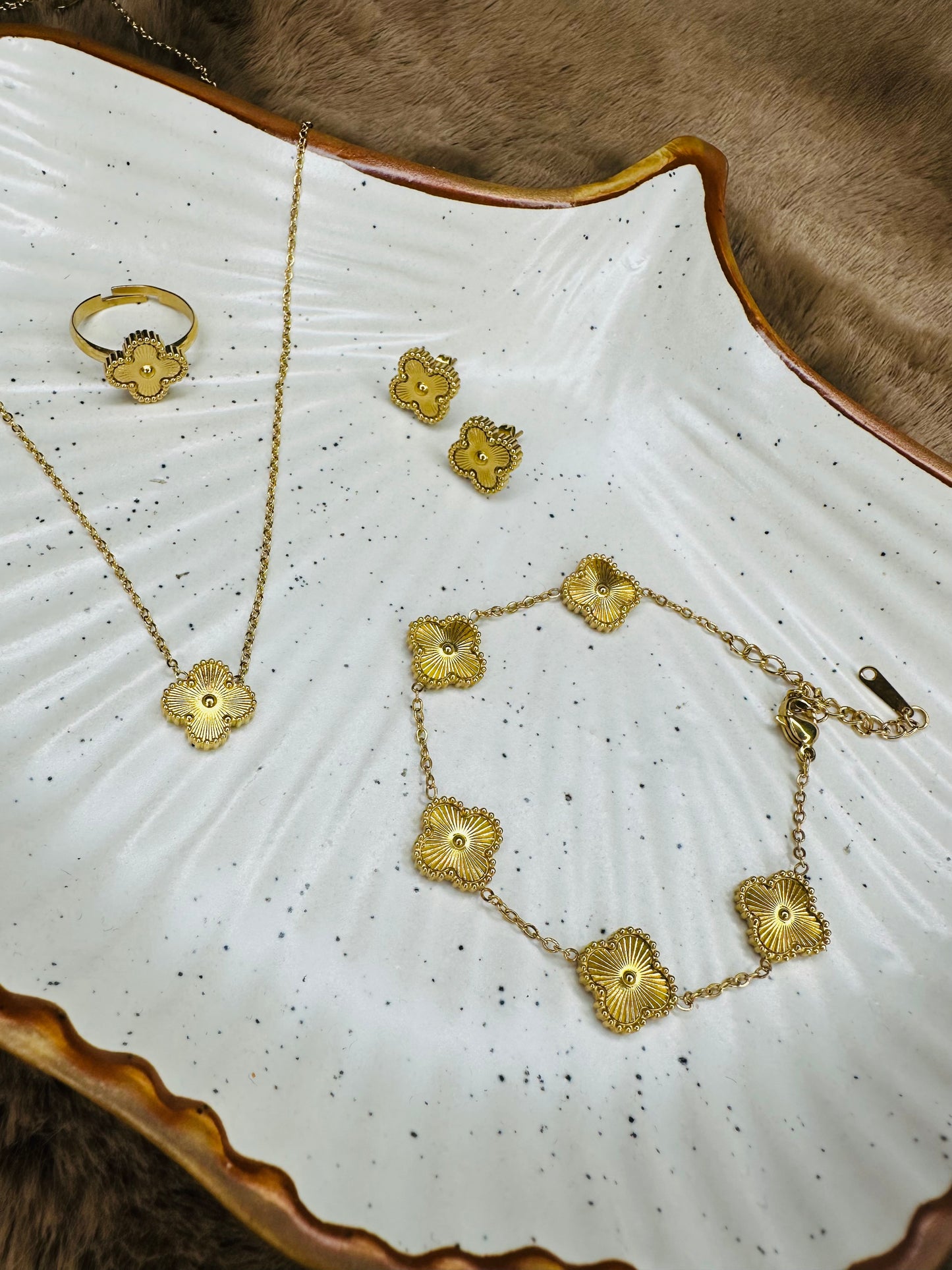 HeyBae Clover Pendant, Earrings & Bracelet Necklace – Van Cleef & Arpels Jewelry Chain for Women