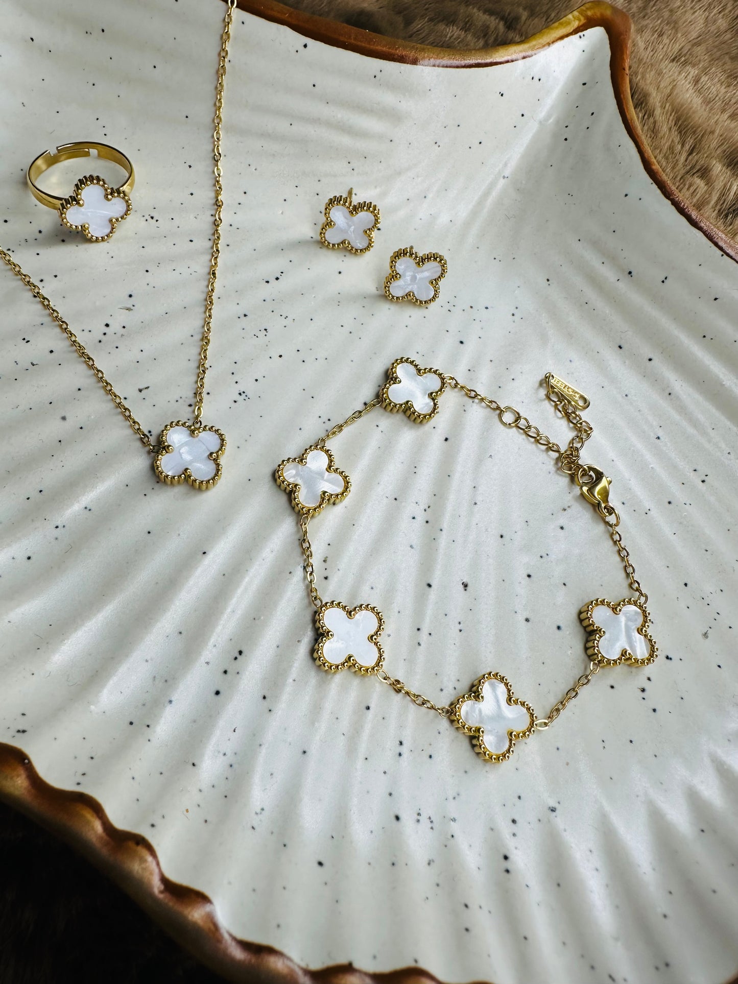 HeyBae Clover Pendant, Earrings & Bracelet Necklace – Van Cleef & Arpels Jewelry Chain for Women