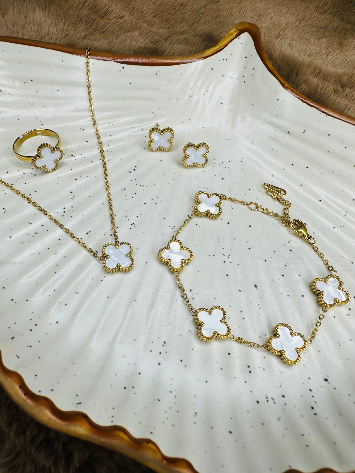 HeyBae Clover Pendant, Earrings & Bracelet Necklace – Van Cleef & Arpels Jewelry Chain for Women