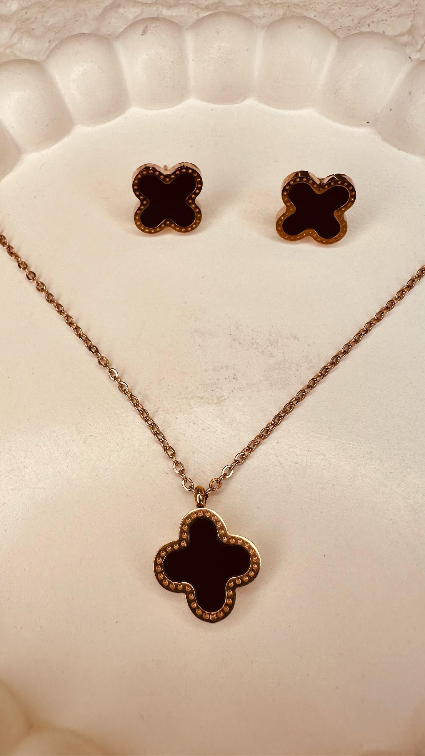 Black Clover Pendant Necklace Set – Earrings & Pendant Combo for Women