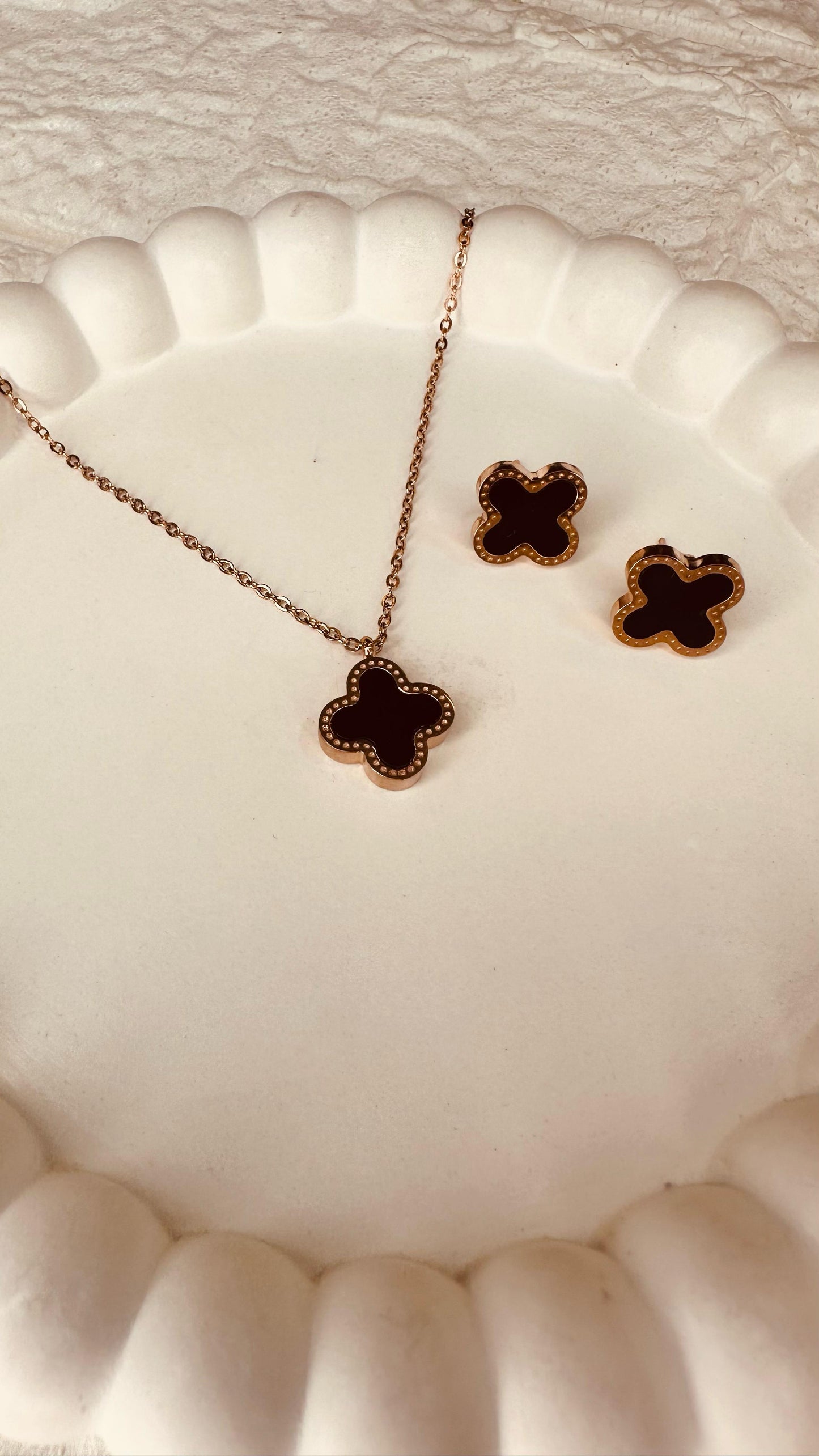 Black Clover Pendant Necklace Set – Earrings & Pendant Combo for Women