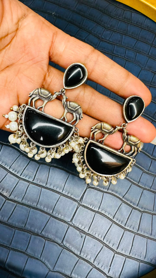 Karwaan Camel Earrings