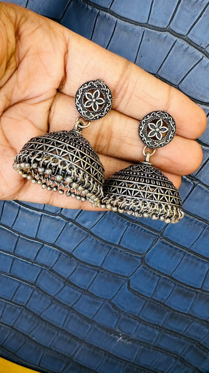 Sitara Jhumkis