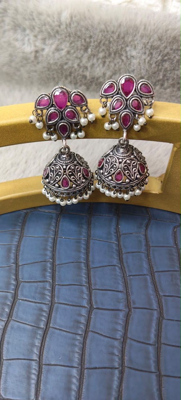 Eira Jhumkis