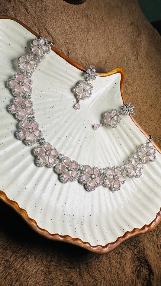 Bella Rosé Necklace Set