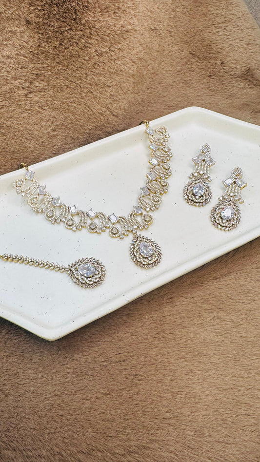 Hey Bae Celestial Radiance Bridal Jewelry Set