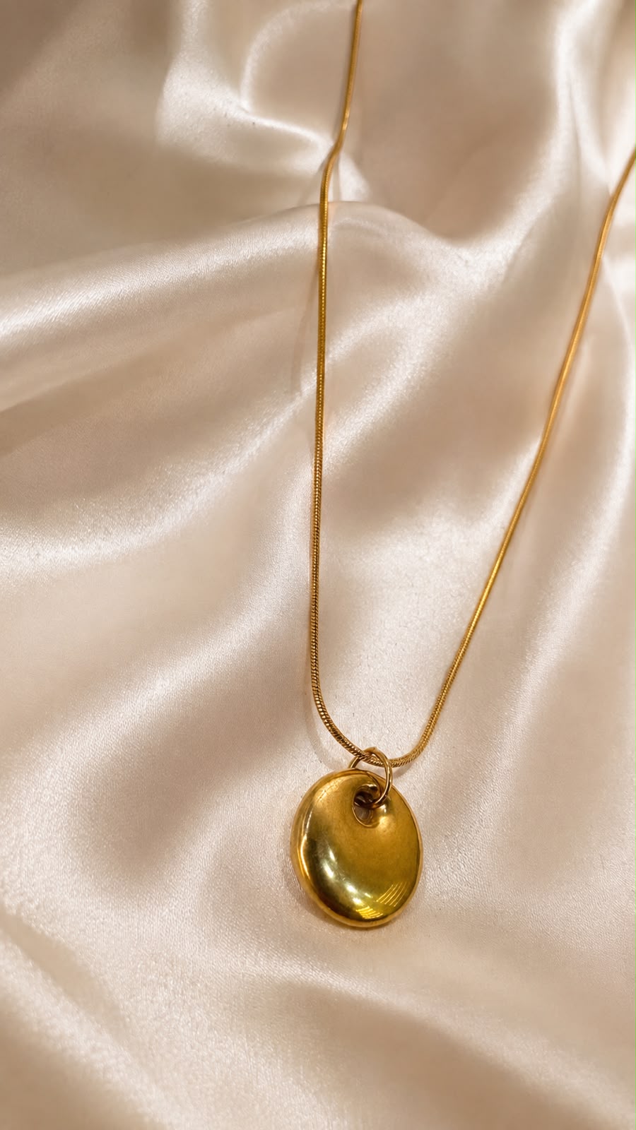 Luna Disc Pendant
