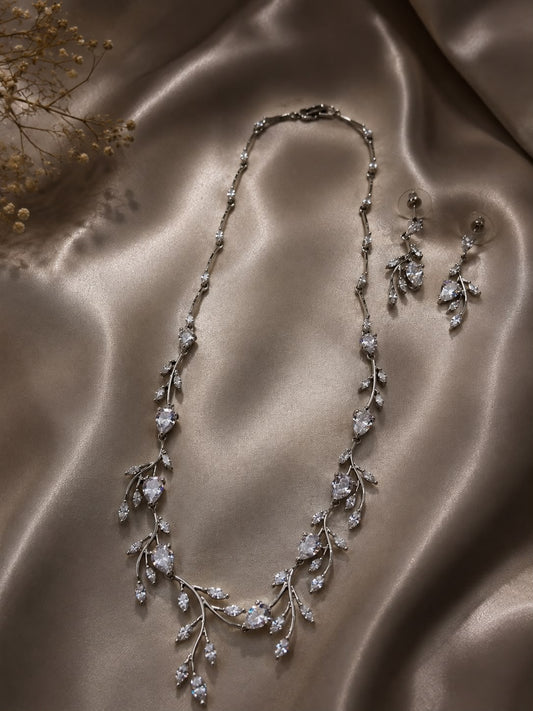 Auralis Vine Crystal Necklace Set