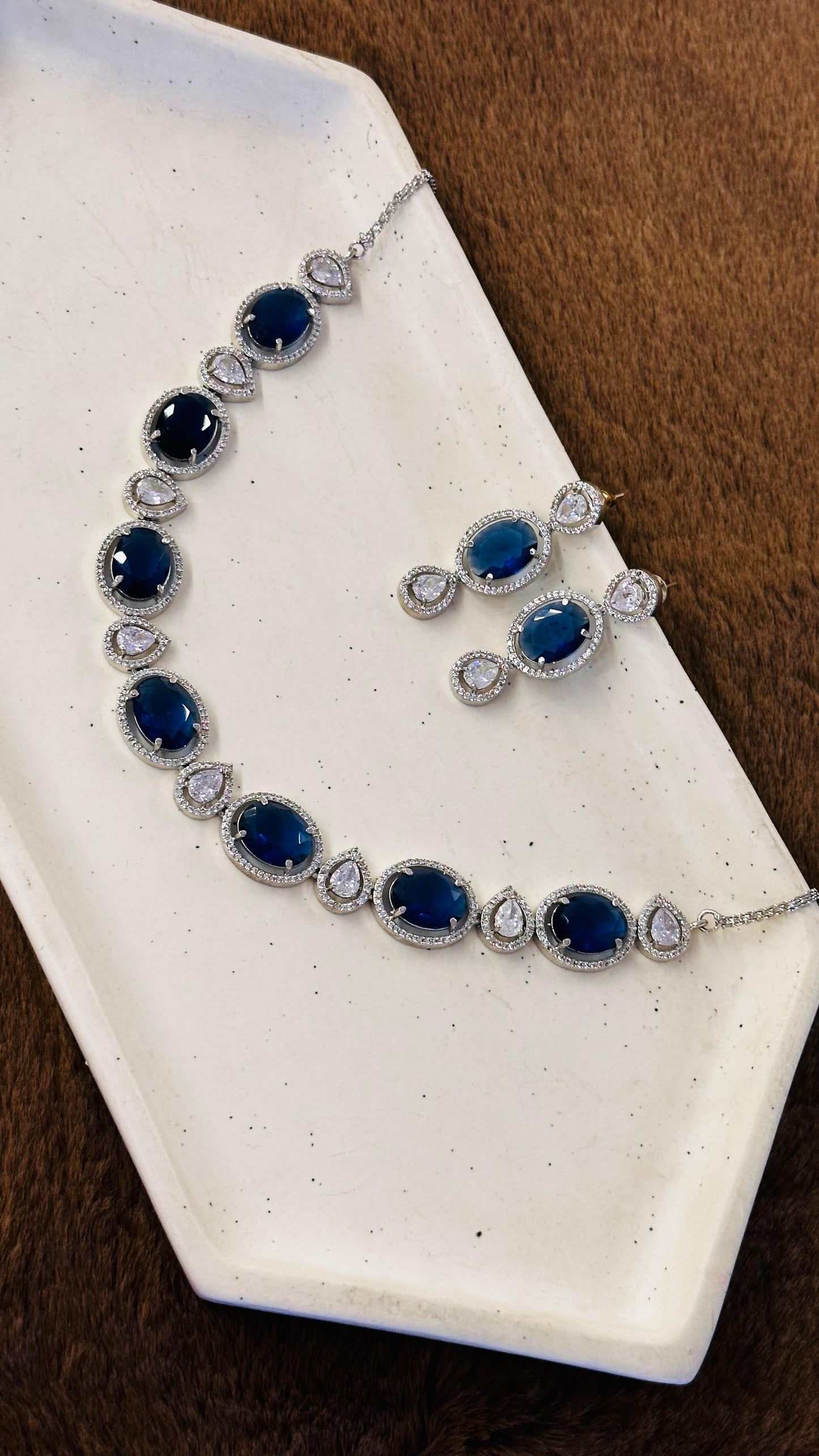 Sapphire Grace Necklace Set