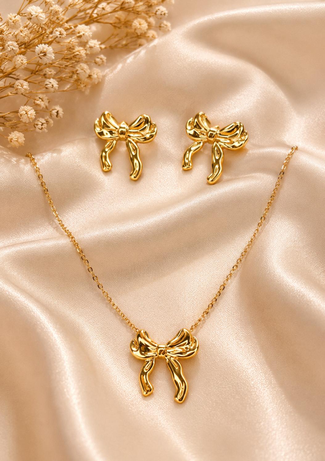 Danity Bow Pendant Set