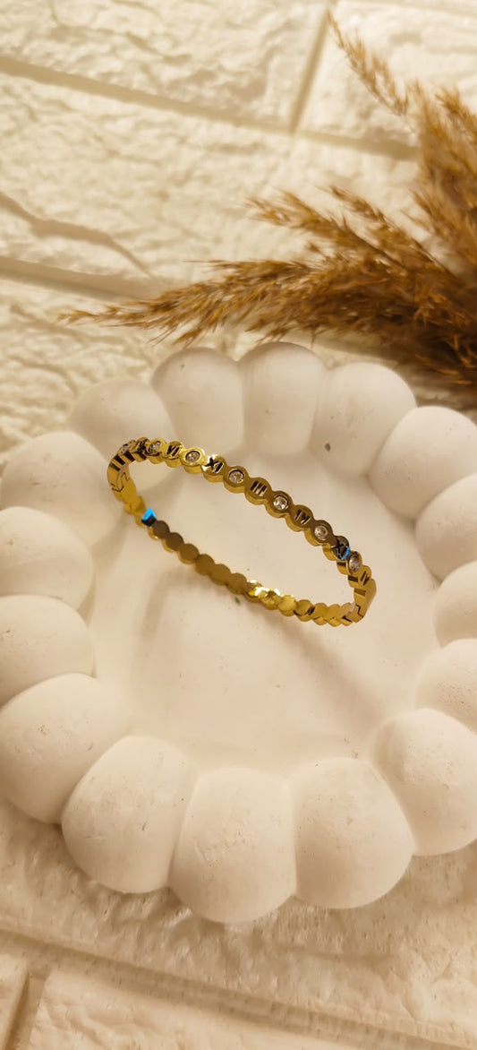 Luxe Roman Numeral Bracelet