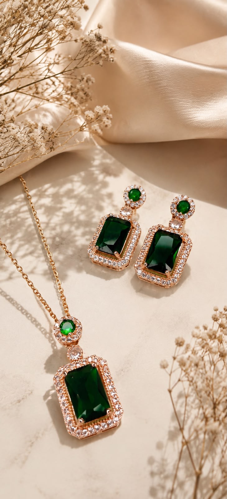 Noir Éclat Necklace Set