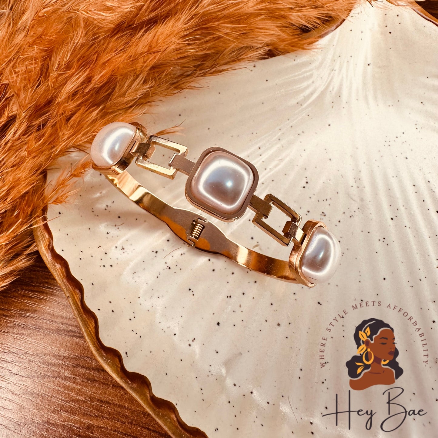 HeyBae Anti-Tarnish Gold Pearl Bracelet Kada in premium HeyBae jewelry box