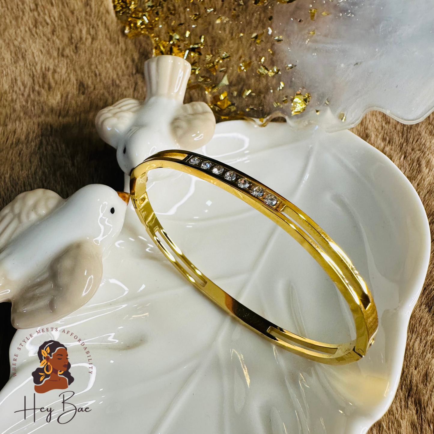 HeyBae Elegant AD Sleek Bracelet in premium HeyBae gift packaging
