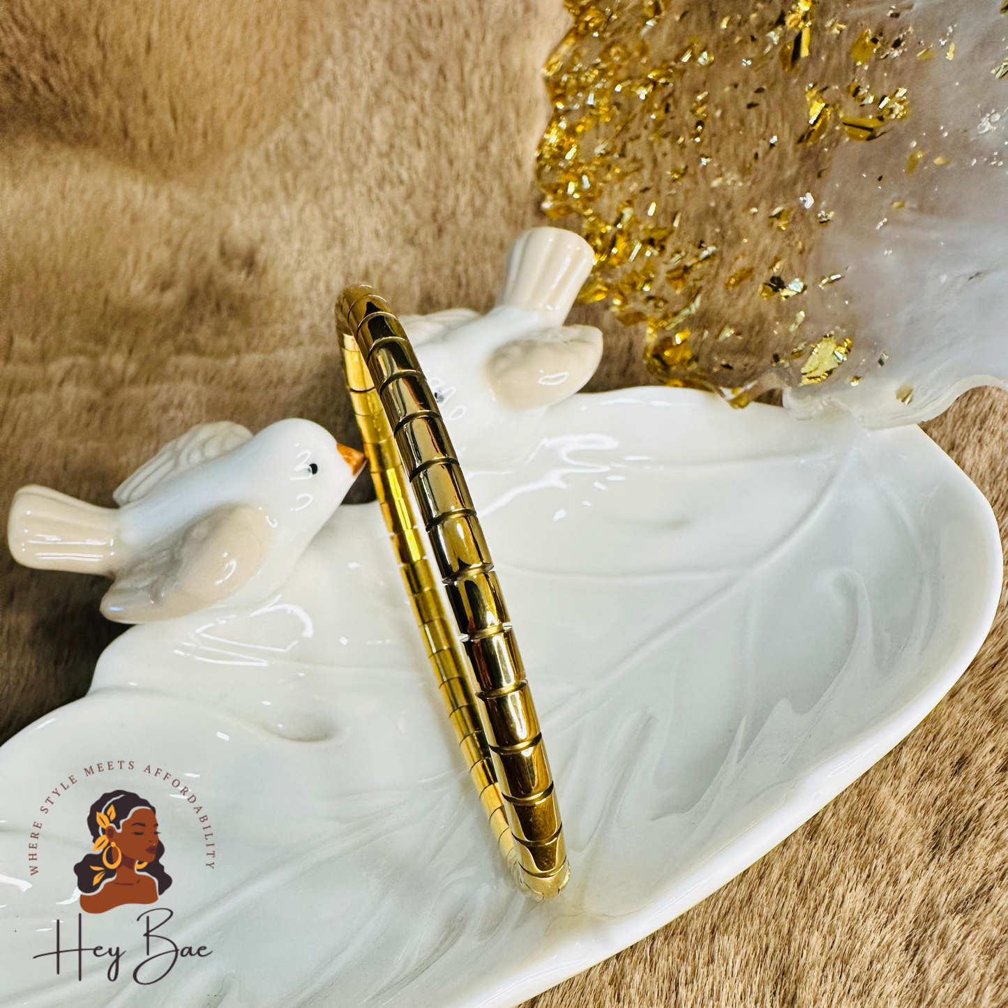Side angle view of HeyBae Anti-Tarnish Gold Bangle – elegant stainless steel kada bracelet