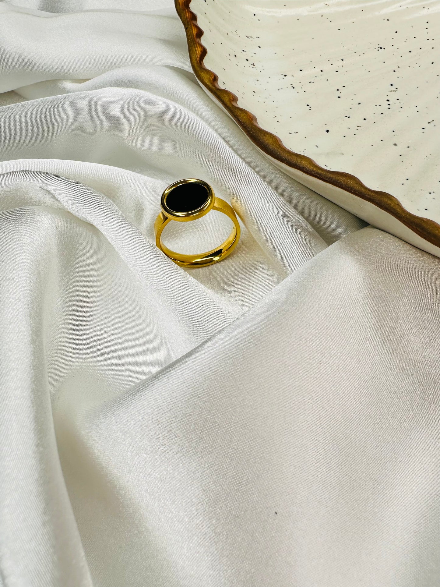 Anti-tarnish stainless steel black stone ring by HeyBae – modern statement jewelry