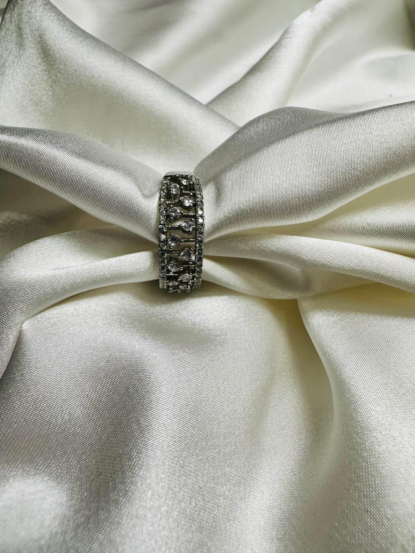 Fashion AD studded stainless steel ring for girls β adjustable and durable