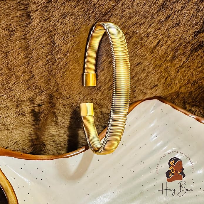 HeyBae adjustable gold cuff bracelet for women – close-up view