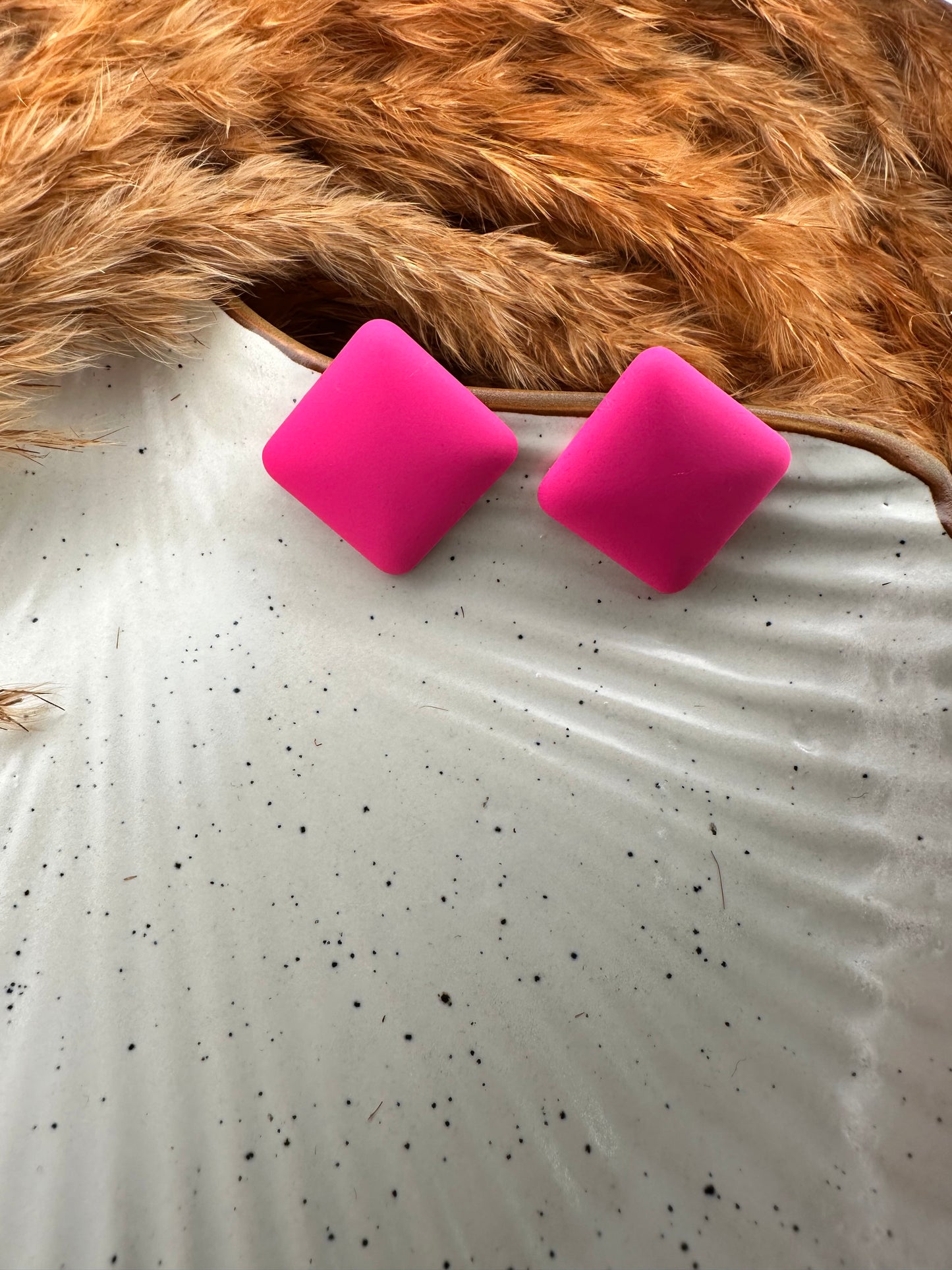 HeyBae Quirky Square Earrings Styled for Romantic Date Night Look