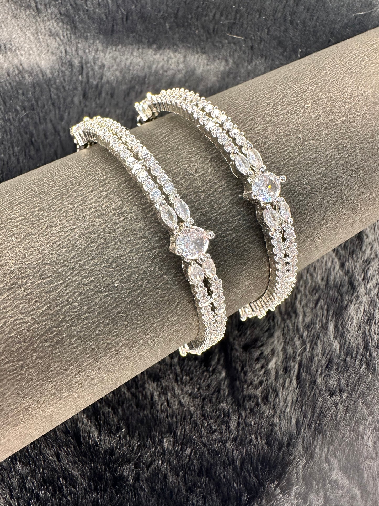 HeyBae silver bangle in premium designer style