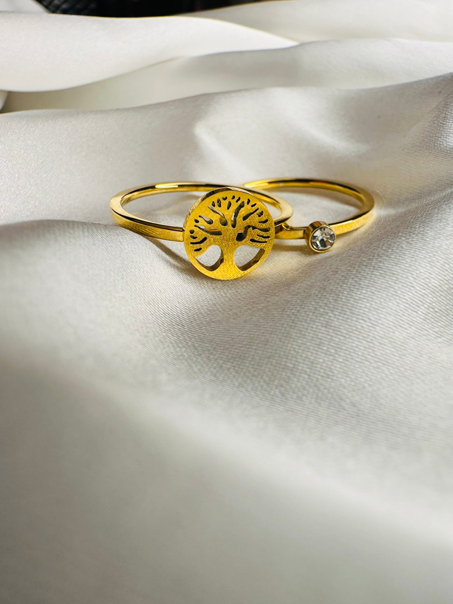 HeyBae Stainless Steel Clover and Solitaire Ring Pair – Gold Finish