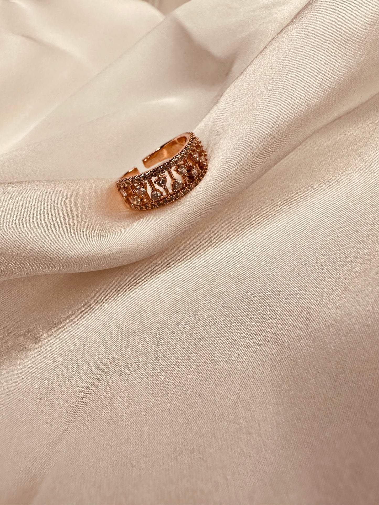 Stylish anti-tarnish AD studded ring in stainless steel for weddings & parties