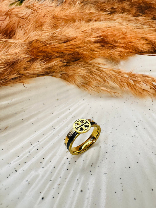 Women’s Anti-Tarnish Black & Gold Band Ring – HeyBae