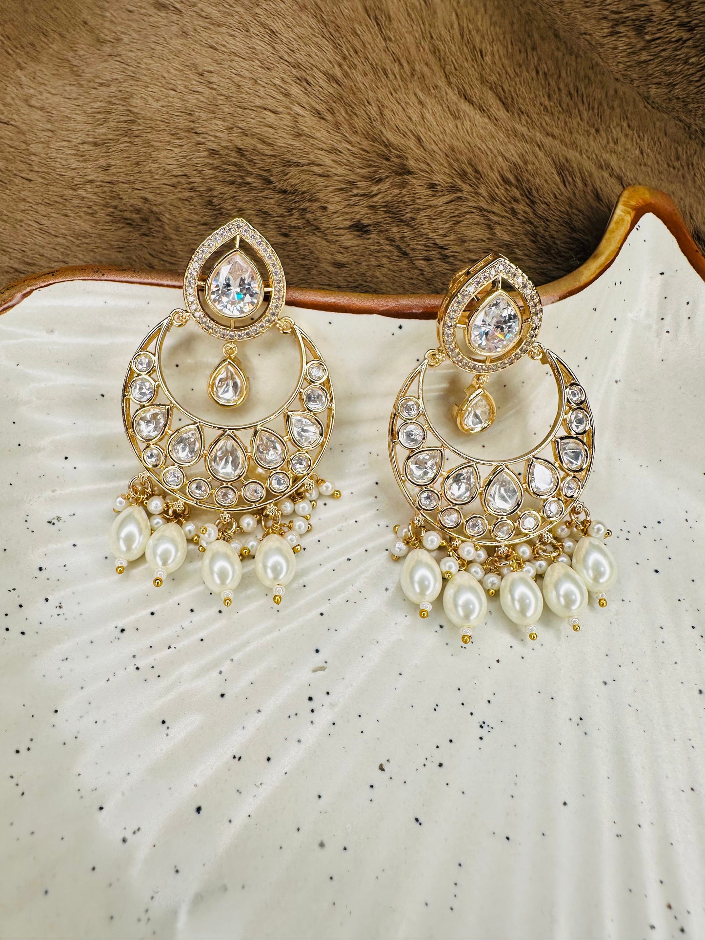 white-stone-american-diamond-earrings-bridal