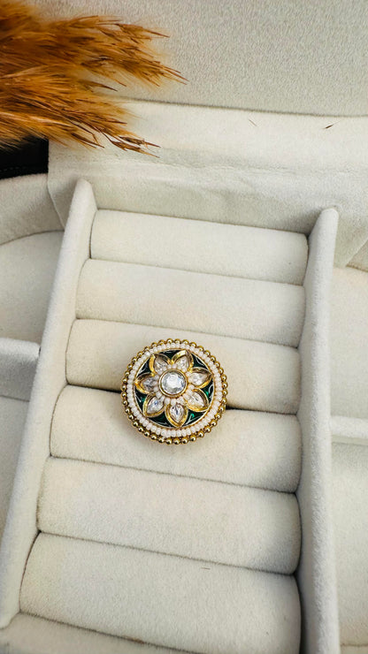 Gold green kundan lotus ring closeup