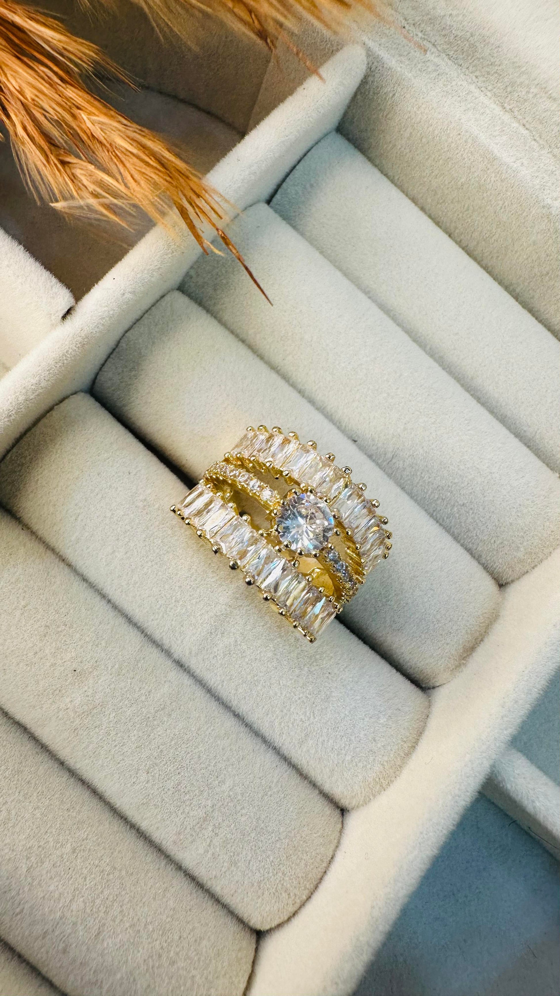 Adjustable bridal gold cocktail band