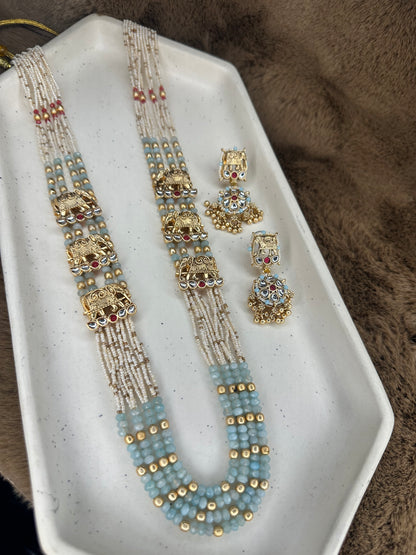 Blue beads gold temple elephant necklace – Hey Bae